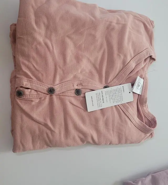 출산후에 수유복으로 입으려고 구매했어요!
