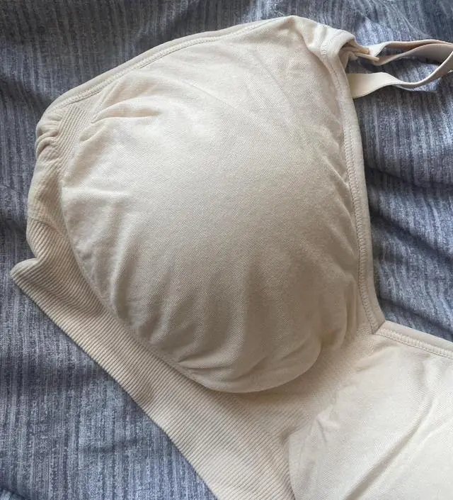 살구스킨이랑 블랙 구매했어요
