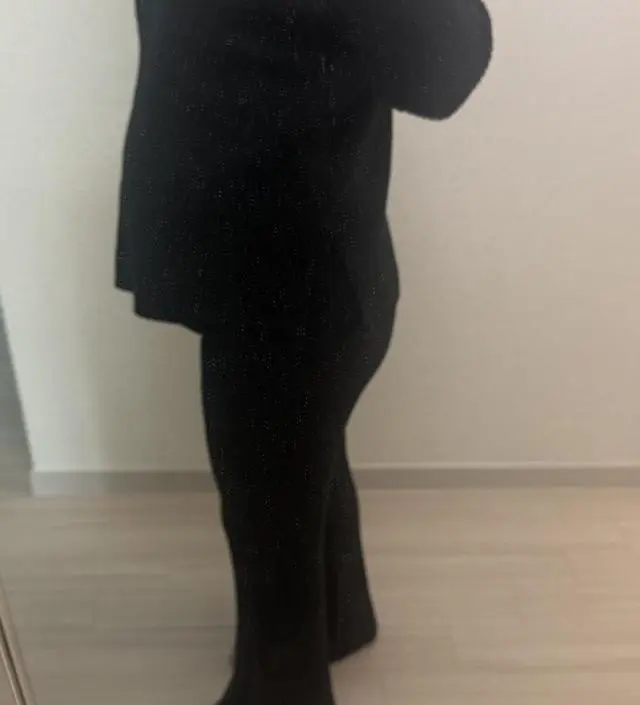 밝은베이지 크림  블랙 3가지 샀는데 원단 보들보들하고 기장감도 좋고 날씬해 보이고 