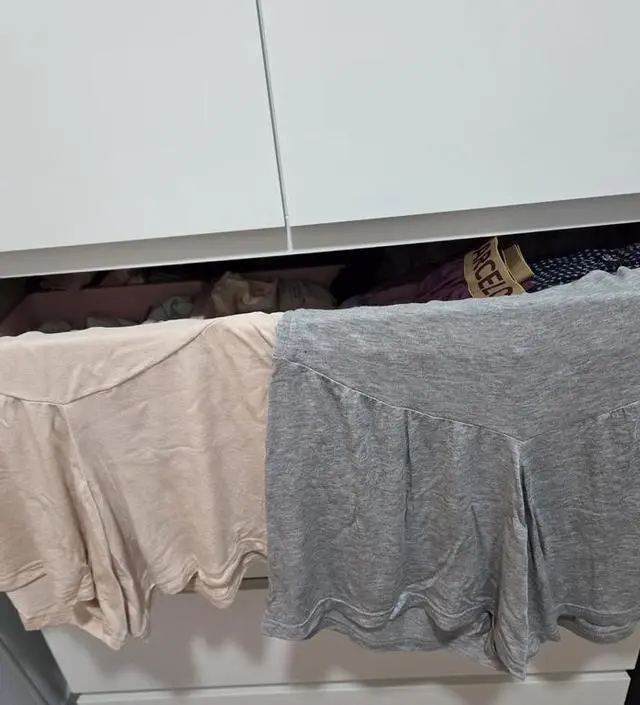 속바지보다 잠옷으로 더 입게 될것같아요
