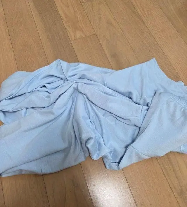 네이버페이에서 작성된 후기입니다.
