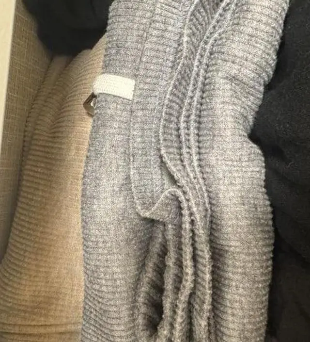 네이버페이에서 작성된 후기입니다.
