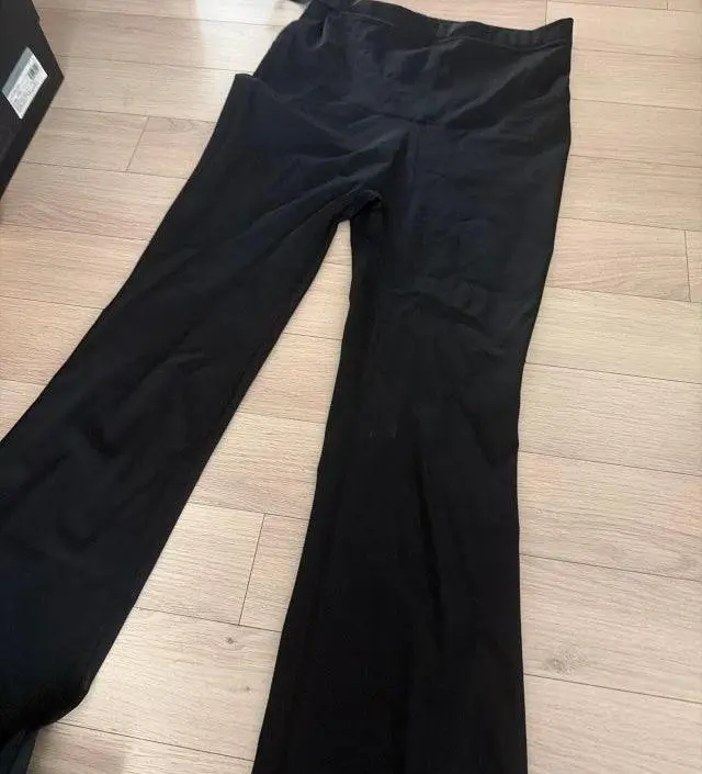 네이버페이에서 작성된 후기입니다.
