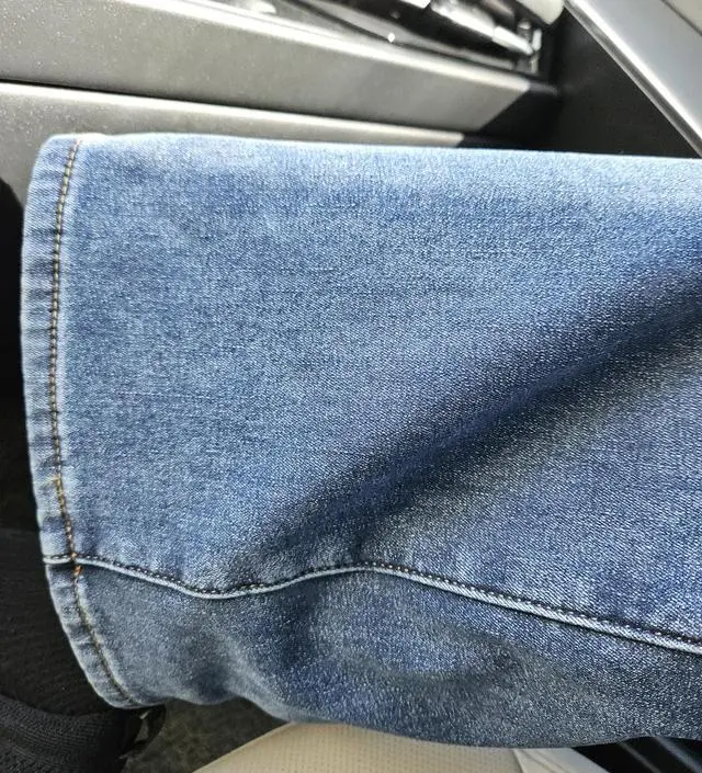 통이 이렇게 큰 바지인지 몰랐네요
