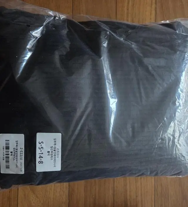 많은 사람들이 구입한 옷이라 저도 구매해 보았습니다^^ 결과는 대성공 너무 만족합니다