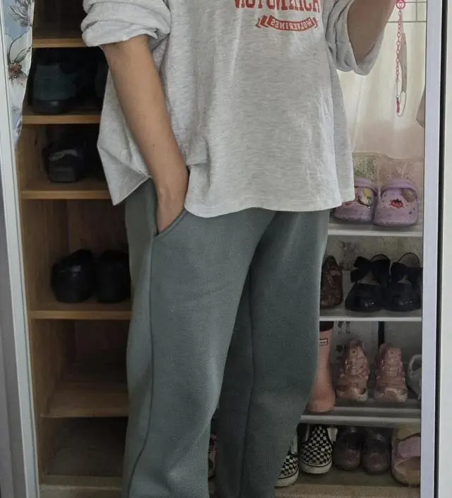 요즘 집에서 입는 제 교복
