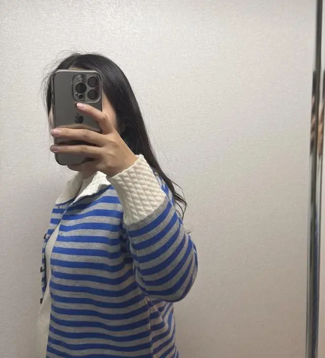 가격대비 톡톡하니 두꺼워요 재입고 되기 기다렸다 받았어요. 
