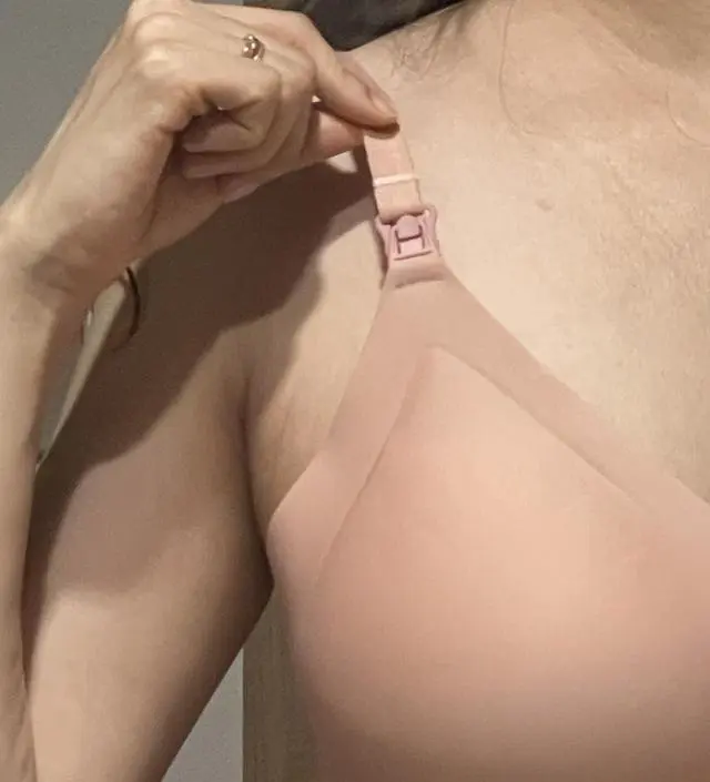 엑스라지는 살짝 여유가 있는데 아기 낳으면 수유할때 가슴이 커진다고 해서 한개는 엑