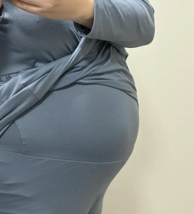 임신 34주차, 살이 20키로 가까이 쪘어요~ 집에 있던 큰 옷들과 남편 옷으로 지내다가 