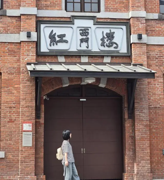 15주차에 여행가면서 옷이 안 맞아서 샀는데 키158에 기장 딱좋아요! 임신하고 3,4키로