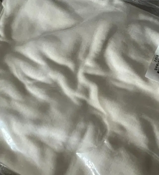 추위를 많이타서 겨울에는 목폴라를 즐겨입는데 핏도 딱좋고 따뜻해요