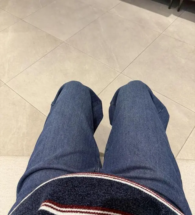 정말 잘 구매했고 직장 동료 모두들 다 바지가 이쁘다고들 해요! 임신 전에도 청바지만