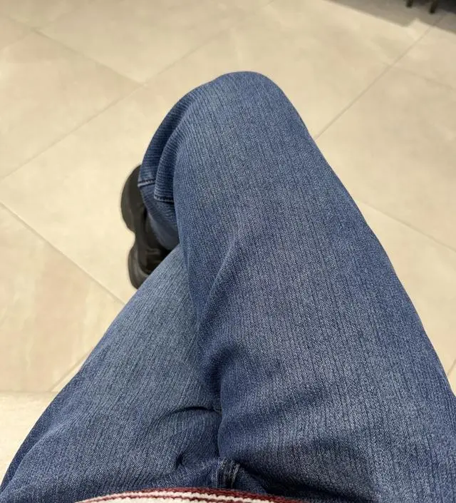 정말 잘 구매했고 직장 동료 모두들 다 바지가 이쁘다고들 해요! 임신 전에도 청바지만