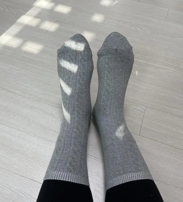 기존꺼 잘신고 있어서 하나 더 재구매했어요
