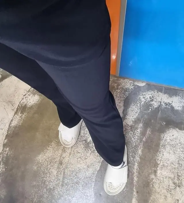 현재 12주예요~  키 165  몸무게 62 인데 엉덩이랑 허벅지는 딱 맞아서 조금 더 있으면