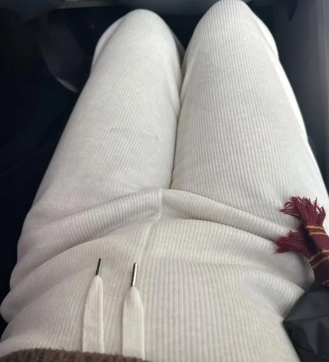 아이보리 색도 같이 구매했어용 ㅋㅋ
