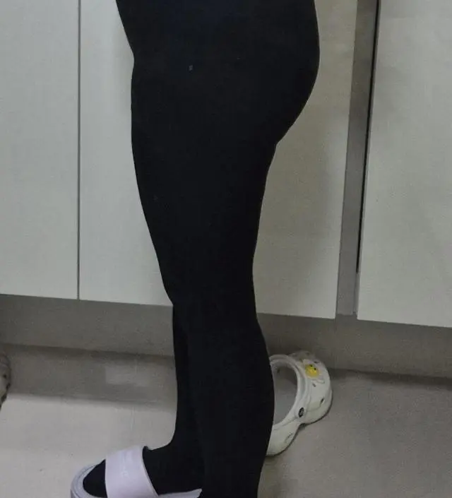 초기이지만 배가 조금씩 나오고있고, 가지고있는 스타킹이 작은 느낌이라서 주문해봤습