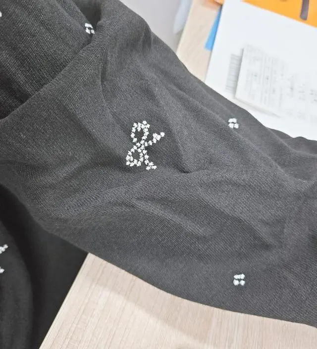 롱기장이라서 따뜻하게 입기좋네요
