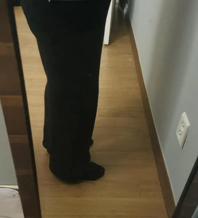 후기로 가면서 추워진 날씨에 걱정이 많았는데 길이도 짧지 않고따뜻해서 좋아요!
