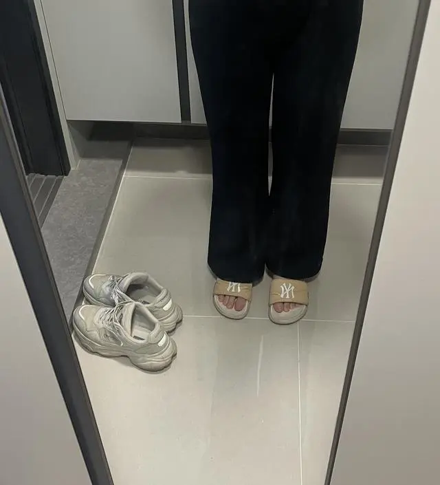 현재 26주인데 처음에 주문이 오배송되서 엑스라지가 왔는데 흘러 내리더라구요~ 다시 