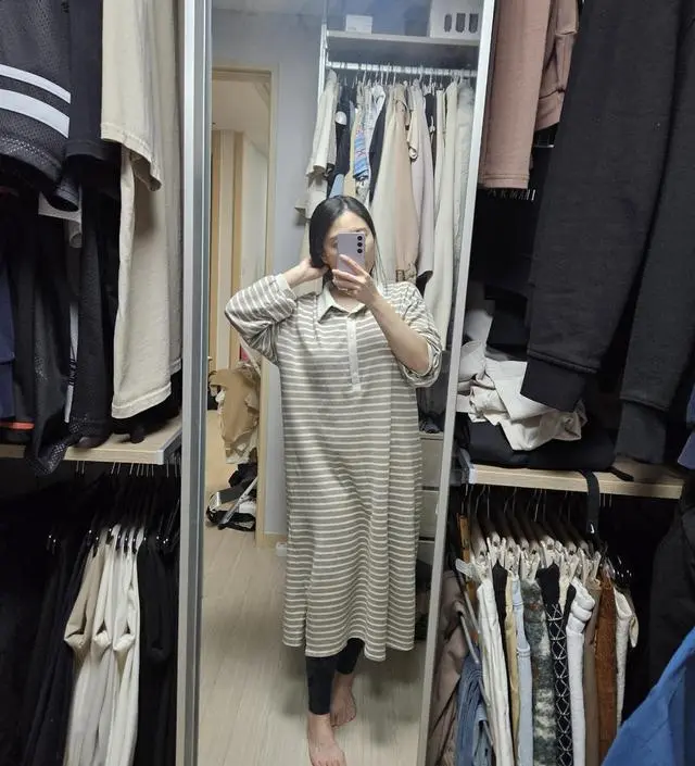 단추도 똑딱이라 벗고입기 편하고 색상도넘 맘에들어요^^ 
