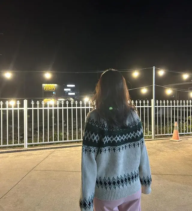 생각했던것보다 오버핏이지만 괜츈네요
