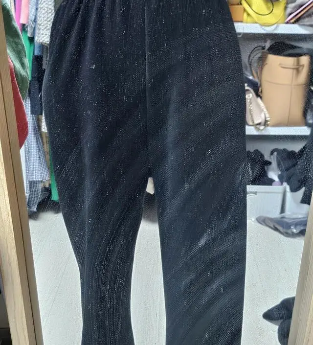 허리 조절이 가능해서 좋아요^^ 융기모라서 따뜻하게 잘 입고 다닐 수 있겠어용!!! 통도