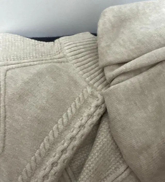 네이버페이에서 작성된 후기입니다.
