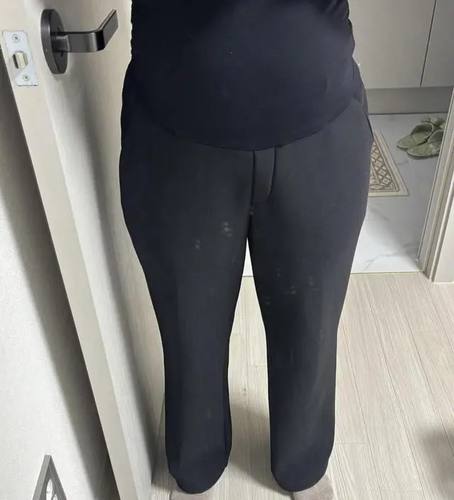 16주정도 지나니까 배가 묘하게 찡겨서 첫 임부바지로 골랐어요
