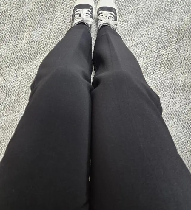 이제 배가 좀 나와서 임부복 처음 샀어요ㅠㅠ 기모 들어서 혹시나 L사이즈로 샀어요~ 조