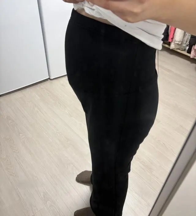 키 160에 기장 딱 적당하구요
