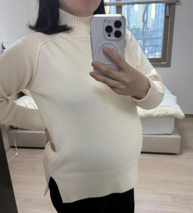 원래도 상체에 살집이 좀 있고 가슴도 큰편인데 임신하니 더더더 덩치가 커보이더라고요