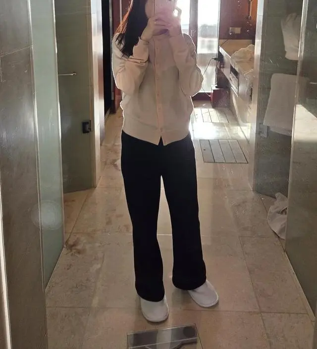 소임 배까지따뜨밍크부츠컷 입고
