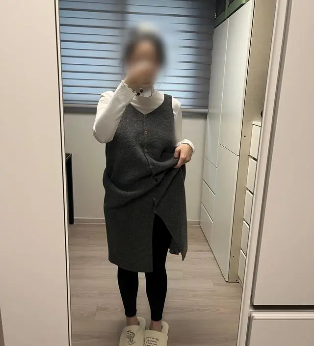 동영상/사진 순서가 블랙->차콜인데 처음에 블랙만 두개할까 하다가 차콜도 선택했는