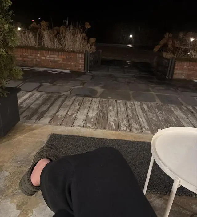 너무 편해요 배 부분 조이지 않고 따뜻합니다 
