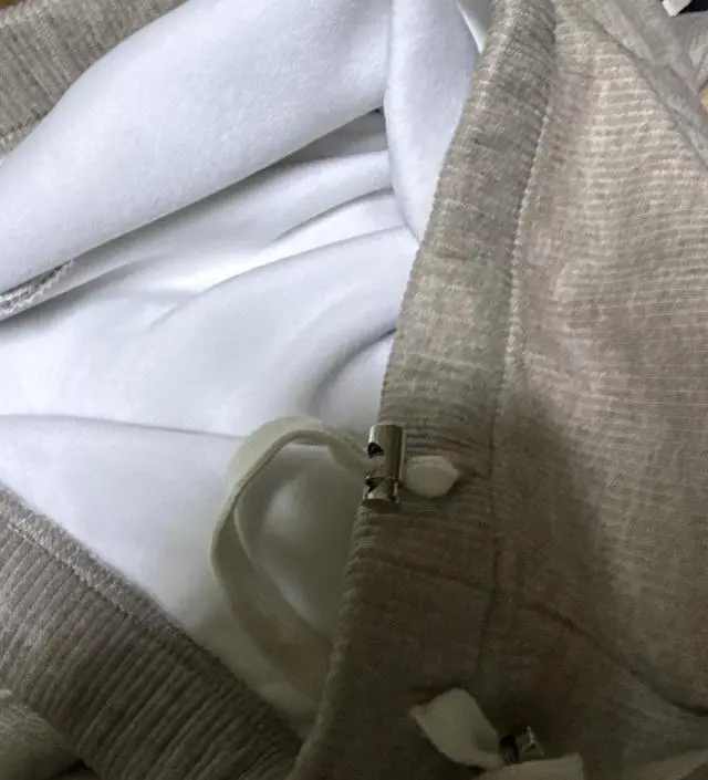 겉면도 안면도 모두 보들해요 
