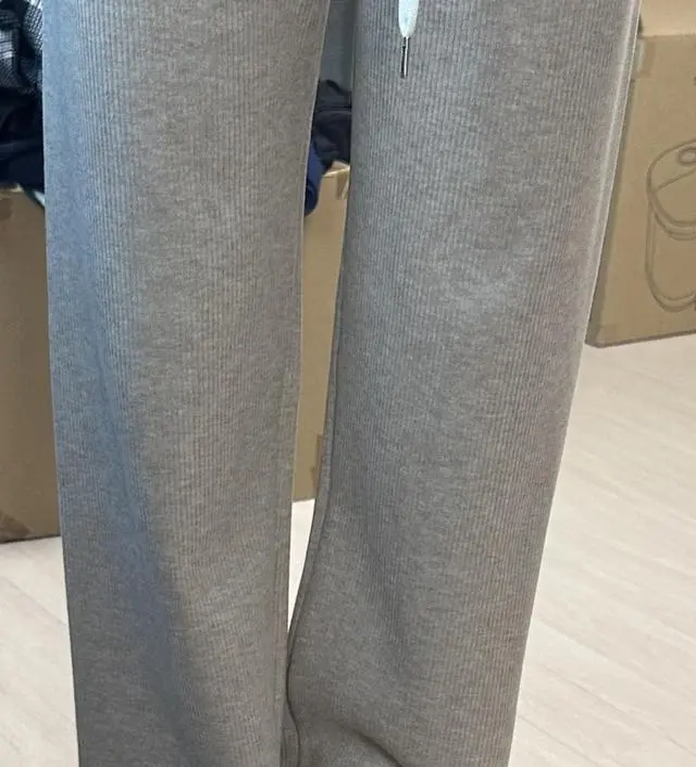 편하고 따뜻하게 입을 바지
